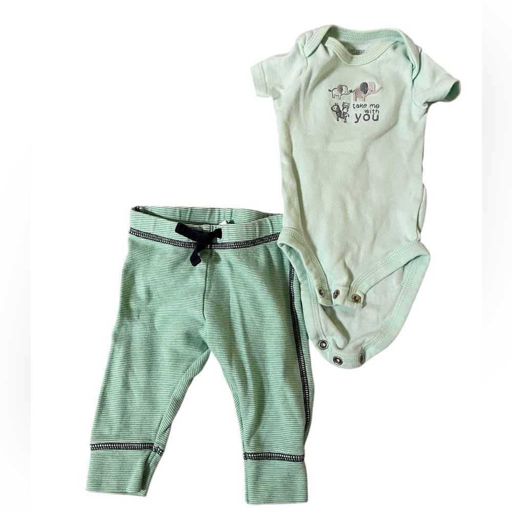 Newborn 2 piece set Gymboree striped pant & Green Baby Onesie by Carter's - Picture 1 of 7